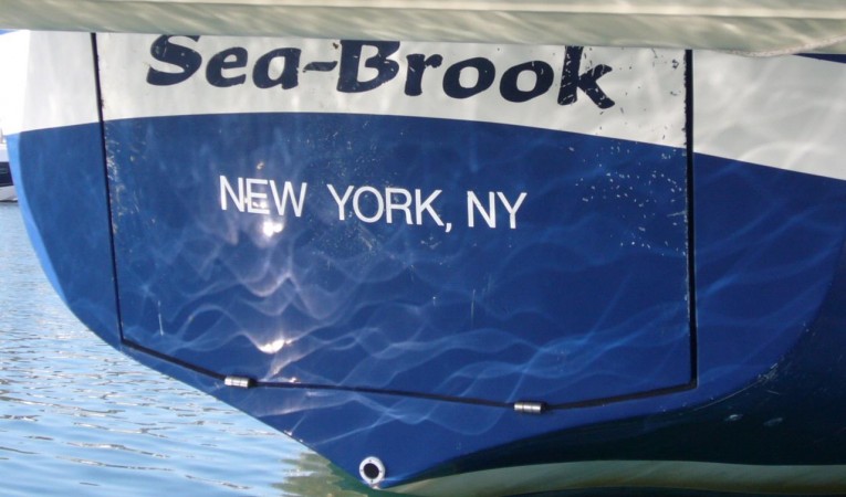 68 Irwin fold down transom