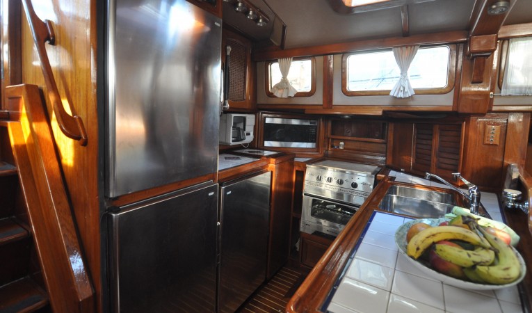 60 Maple Leaf Galley-2