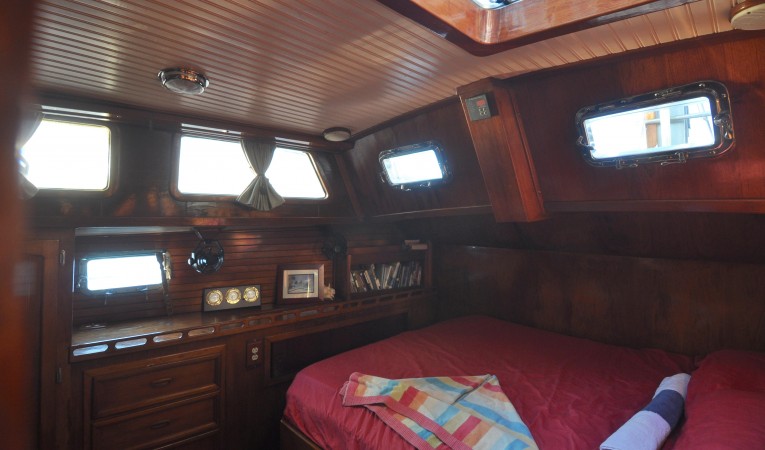 60 Maple Leaf Afg Cabin-2