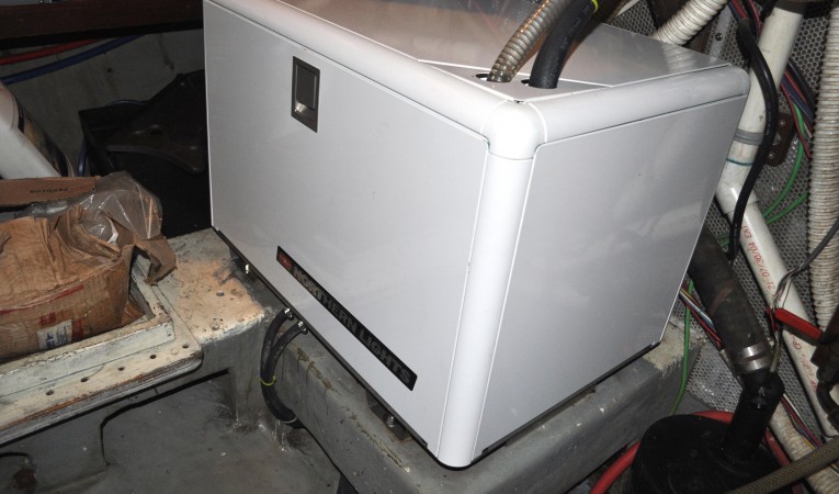 60 Maple Leaf Generator