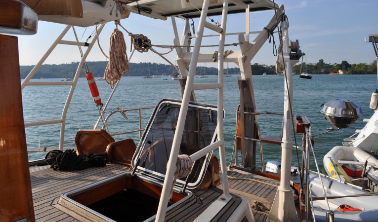 60 Maple Leaf Aft deck