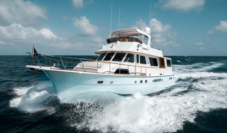 63 Hatteras Port Bow