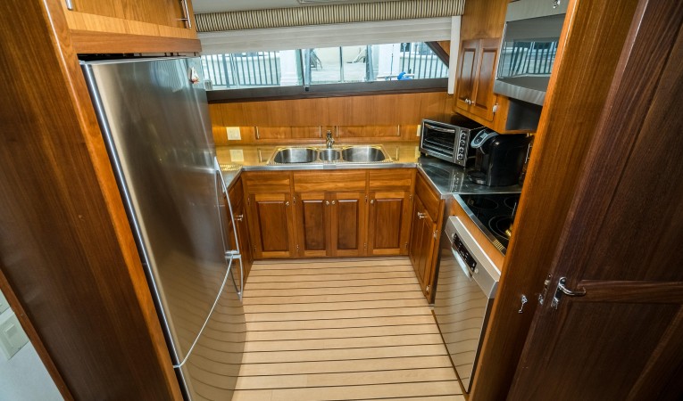 63 Hatteras Galley to Port