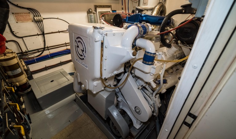 63 Hatteras Stbd Engine 2