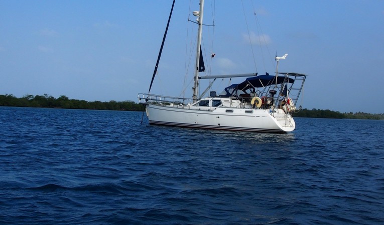 37 Nauticat 