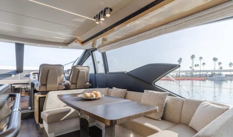 66 Azimut 