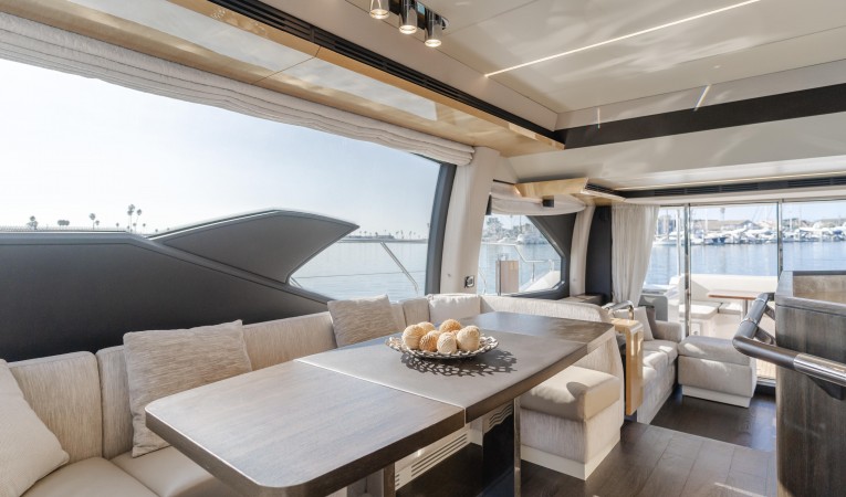 66 Azimut 