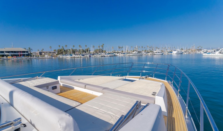66 Azimut 