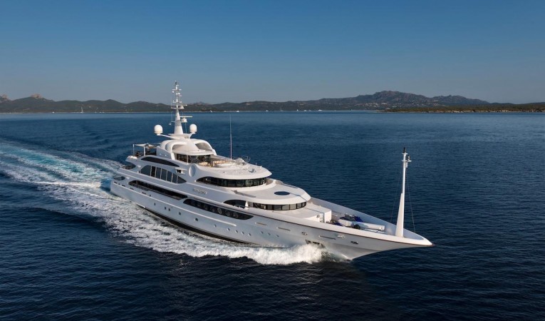 203 Benetti 