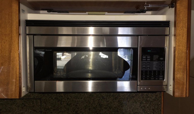 64 Hatteras Microwave Convection Oven