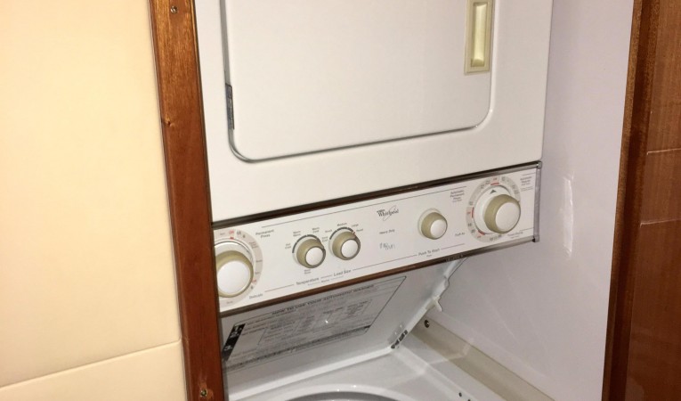 64 Hatteras Full Size Washer Dryer