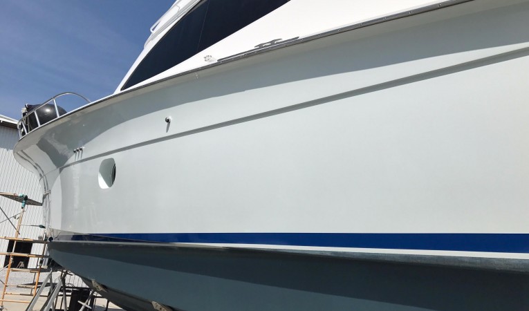 64 Hatteras Buffed and Waxed 2017