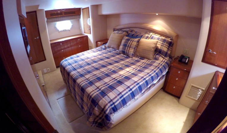 64 Hatteras Master Stateroom
