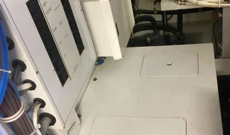 64 Hatteras Engine Room
