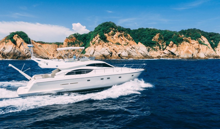 53 Ferretti Yachts 