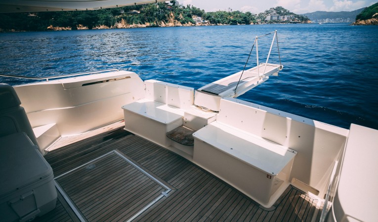 53 Ferretti Yachts 