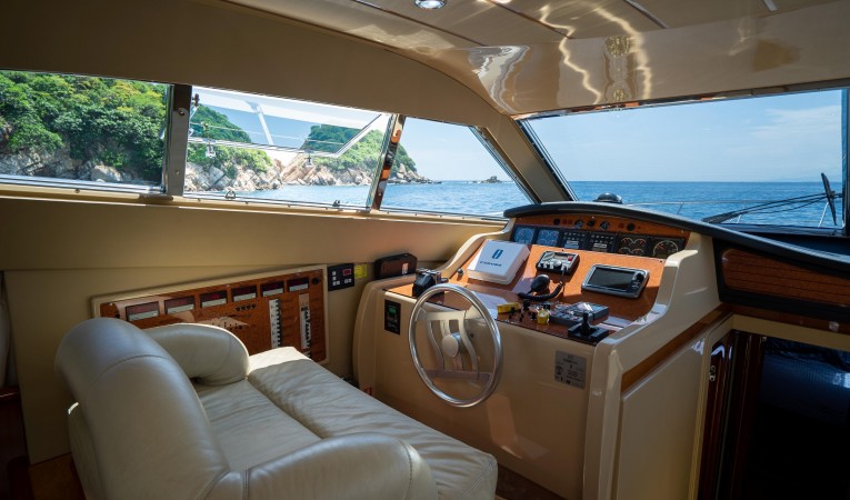 53 Ferretti Yachts 