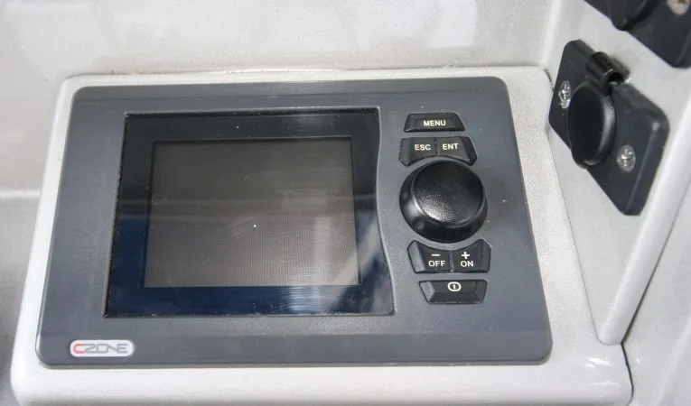 36 Yellowfin C Zone Control Center