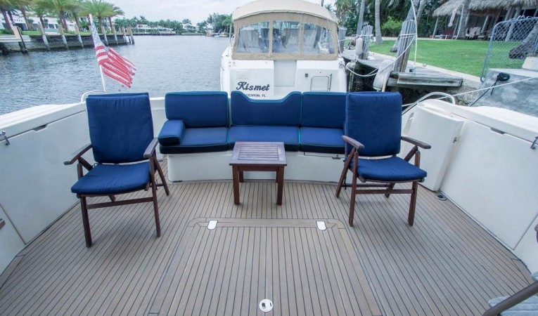 60 Viking AFT DECK