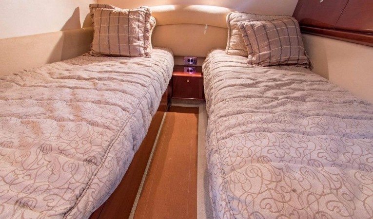 60 Viking GUEST STATERROM