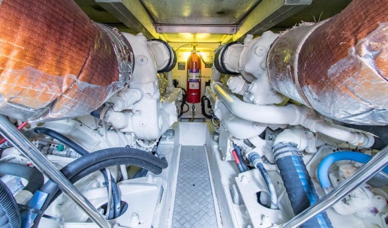 60 Viking ENGINE ROOM