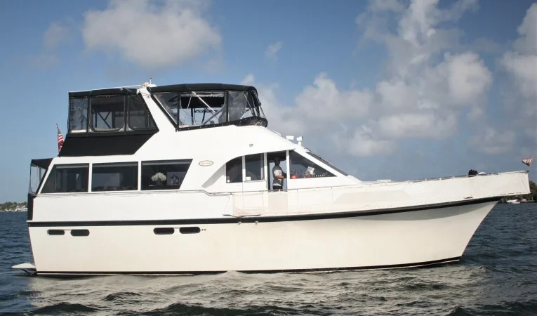 48 Ocean Yachts Starboard Profile