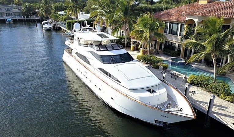 100 Azimut 