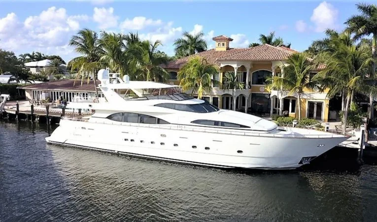 100 Azimut 