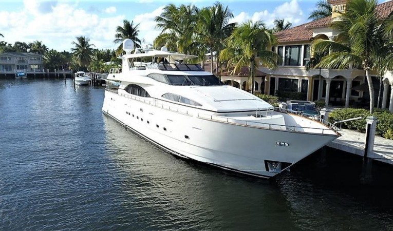 100 Azimut 