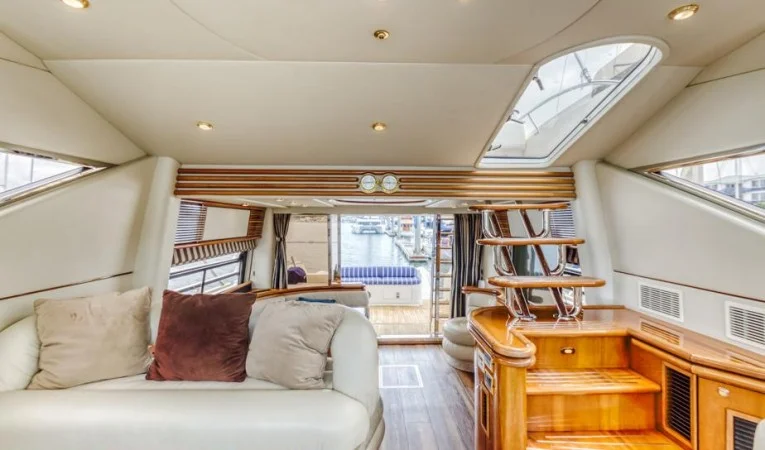 62 Sunseeker 