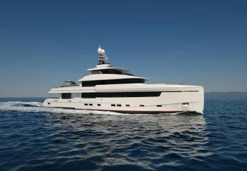 134' Custom 2026
