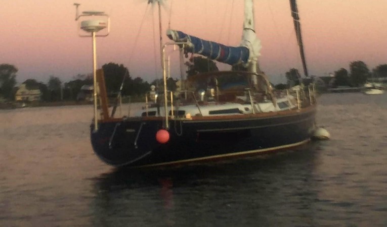 52 Hans Christian at Anchor