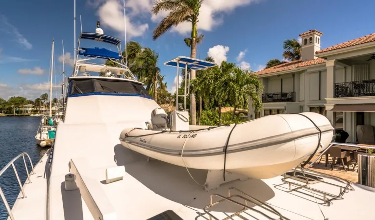 76 Palmer Johnson Novurania Tender