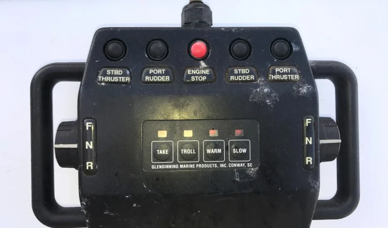 76 Palmer Johnson Glendinning Cockpit docking controls