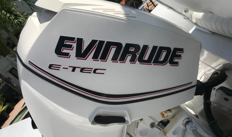 76 Palmer Johnson 60HP