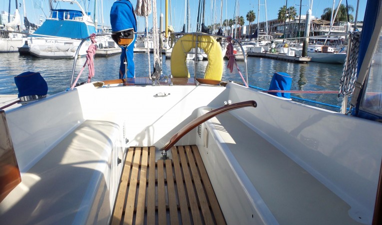 29 Columbia Yacht Tiller