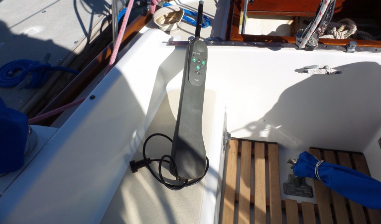 29 Columbia Yacht Auto Pilot