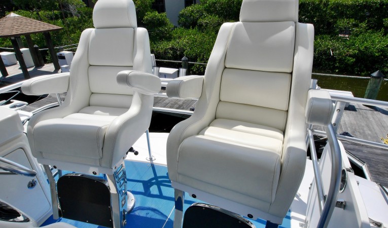 51 Riviera Hi Profile Bucket Helm Chairs