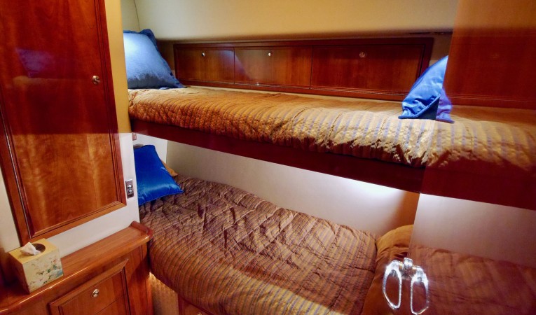51 Riviera Guest Bunks