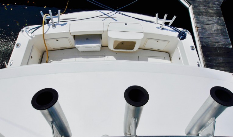 51 Riviera View of Cockpit from Flybridge