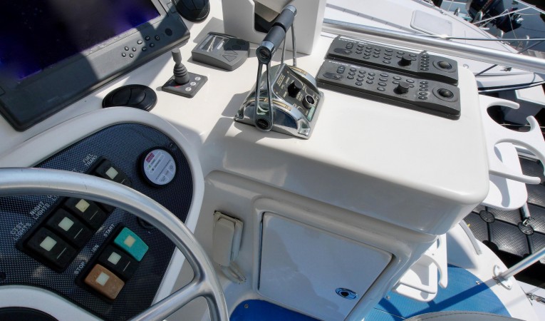 51 Riviera Electronic Controls