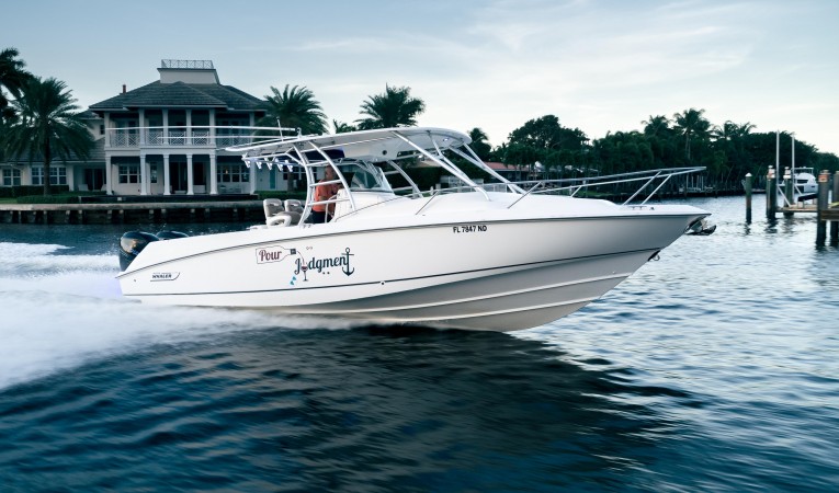 32 Boston Whaler 