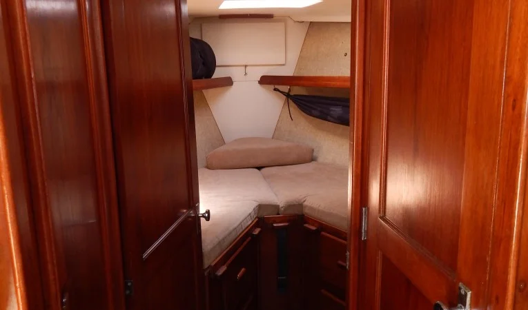 46 Morgan entrance to forward stateroom
