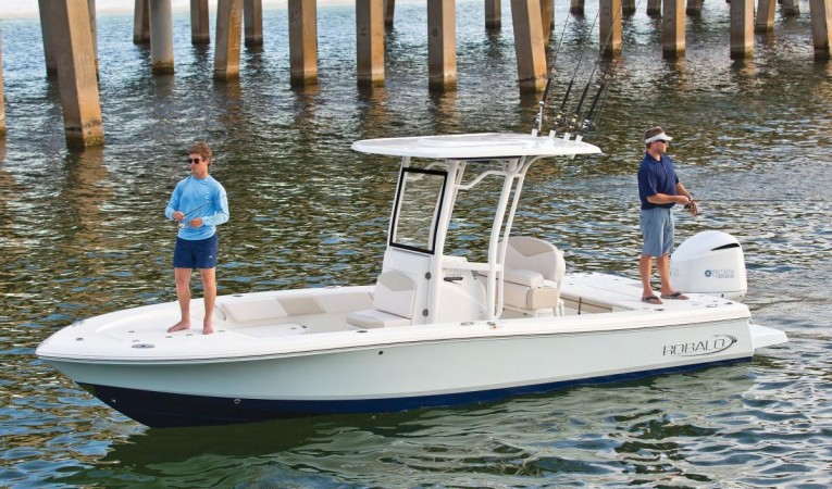25 Robalo Manufacturer Provided Image