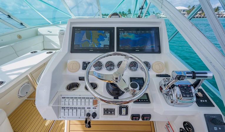 43 SeaVee 