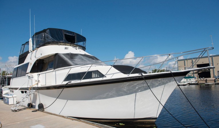 48 Ocean Yachts 