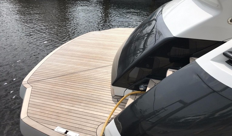 62 Pershing Teak Platform