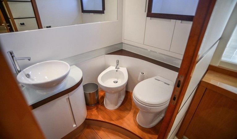 62 Pershing Master Head