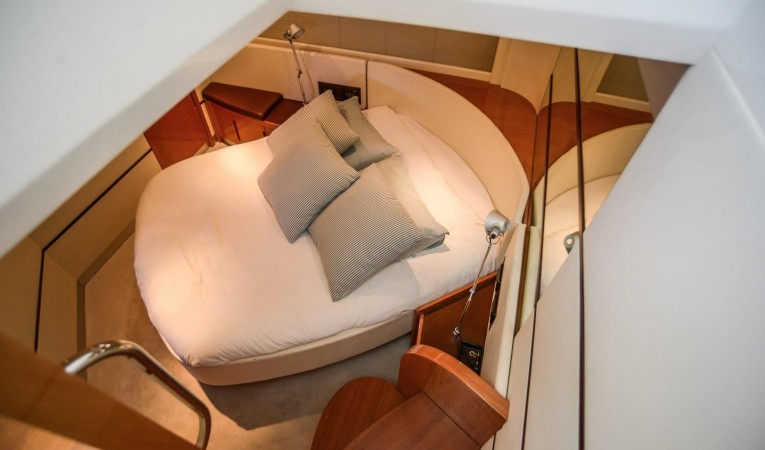 62 Pershing Aft VIP Cabin
