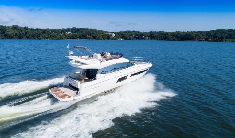 50 Prestige 2015 Prestige 500 Fly